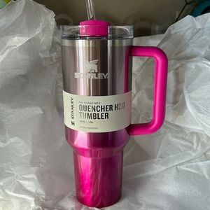 NWT Stanley Camelia Gradient 40oz